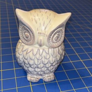 Elegant Ceramic Owl Sculpture in Cream and Gray